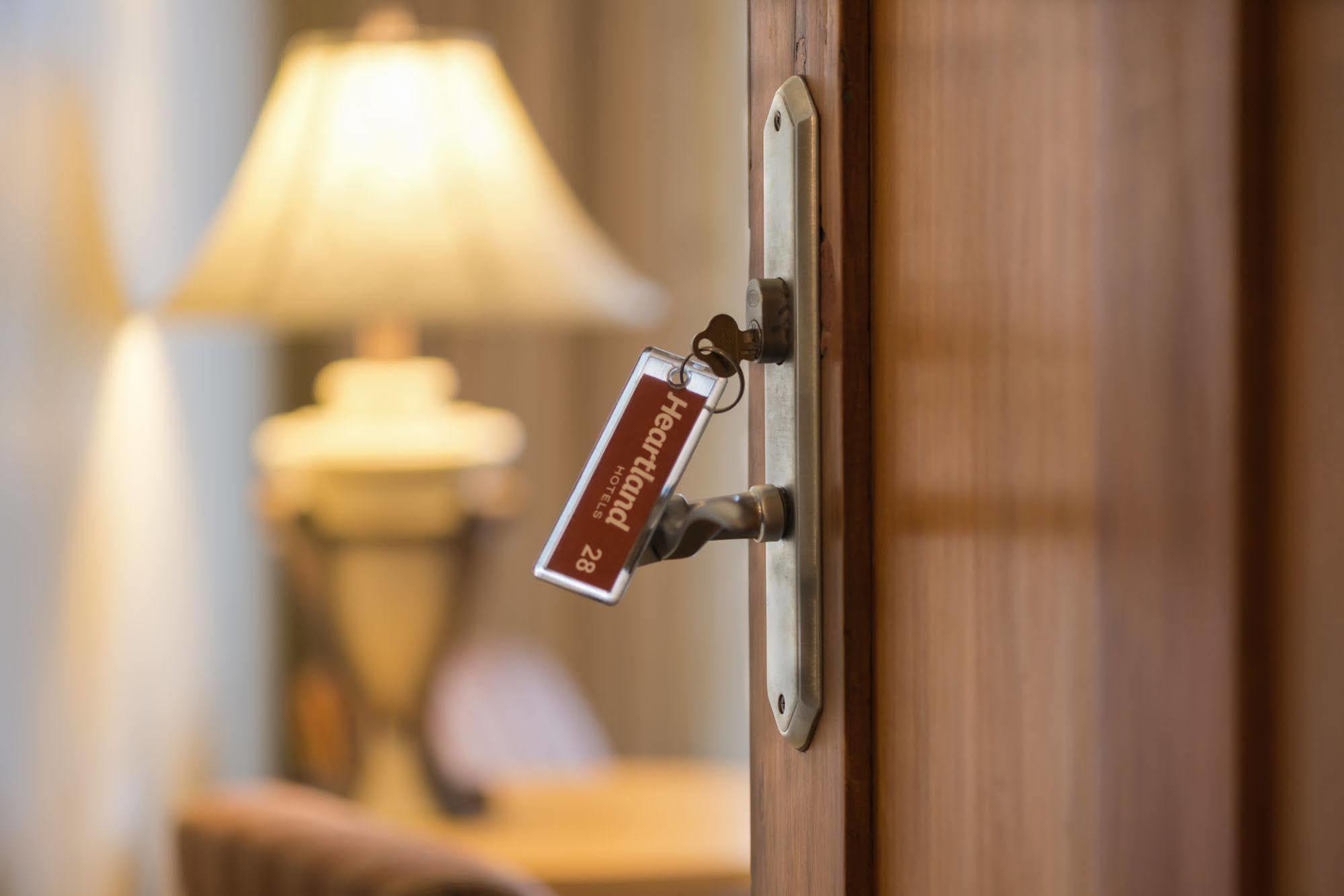 Heartland Hotel Льодовик Фокса Екстер'єр фото